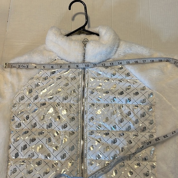NWT-new balance-2X-white & silver-full zip, fleece, embroidered logo, jacket. - Picture 13 of 15